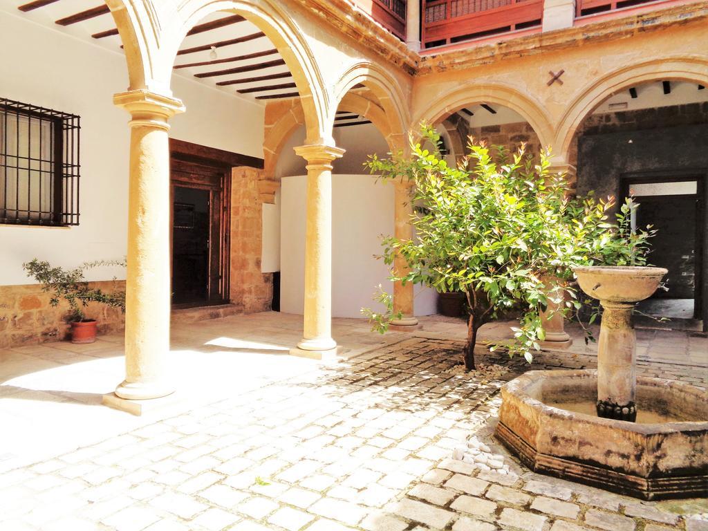 Luz Del Renacimiento Ubeda Apartment Exterior photo